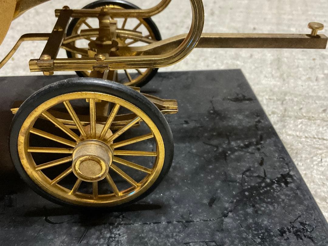 天皇陛下即位記念幌馬車／ダイキャスト製品・24k GP。【現状出品　稼働します】