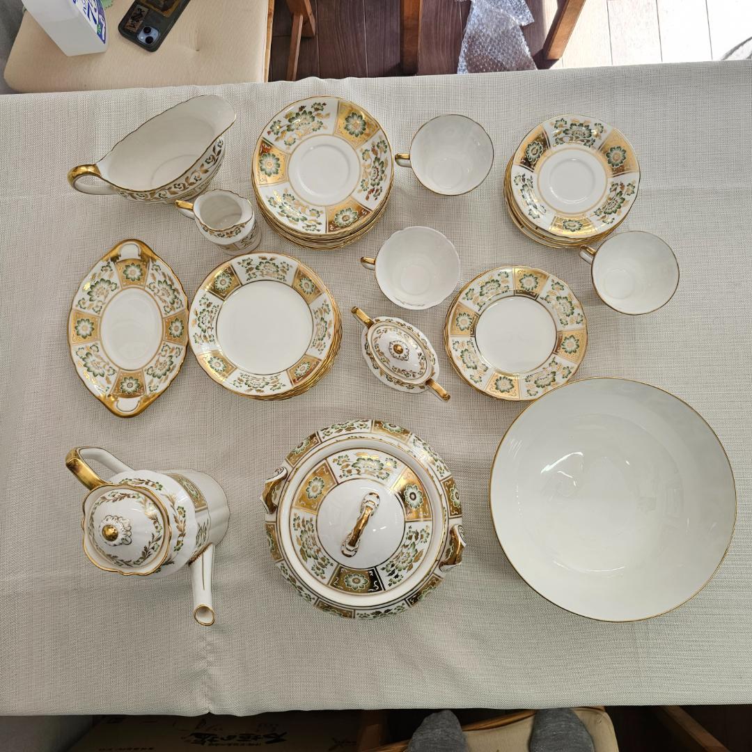 ロイヤルクラウンダービー　まとめて　32点セット　洋食器