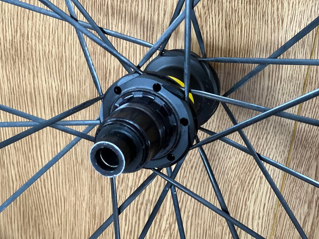 R*o様 MAVIC cosmic carbon SLR45 disc