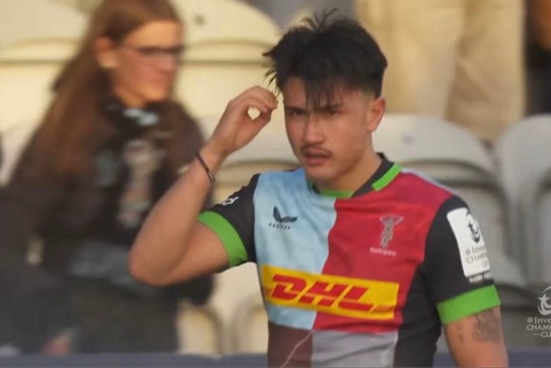 【実使用】ラグビーイングランド代表マーカススミス直筆サイン入りジャージ