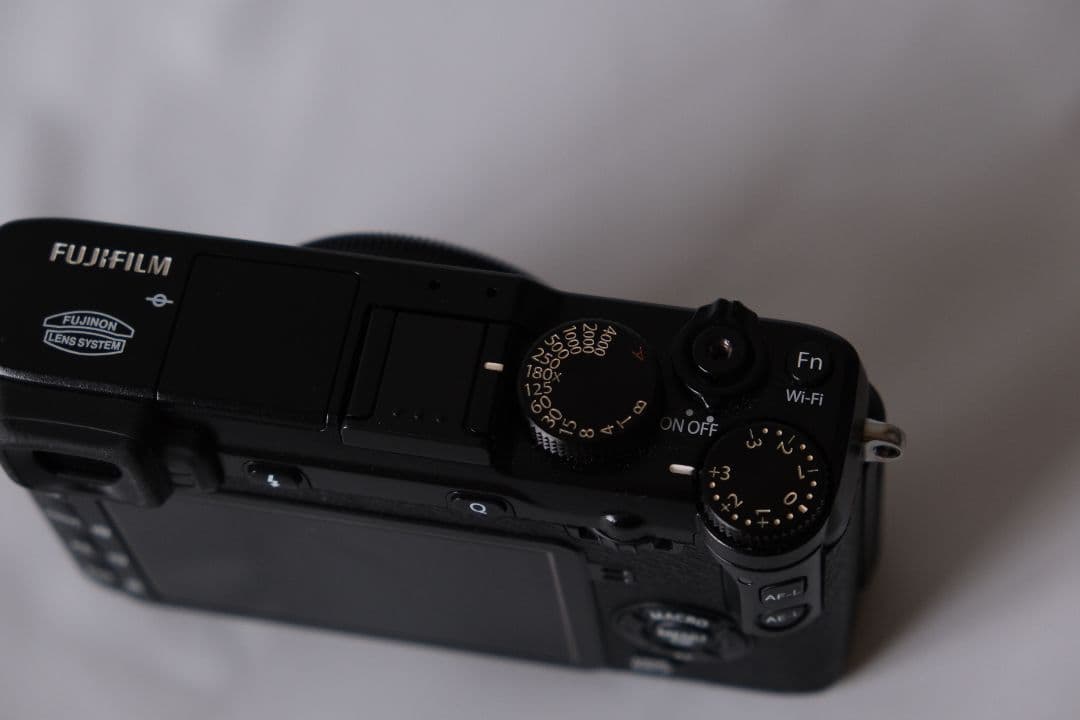 富士フイルム X-E2