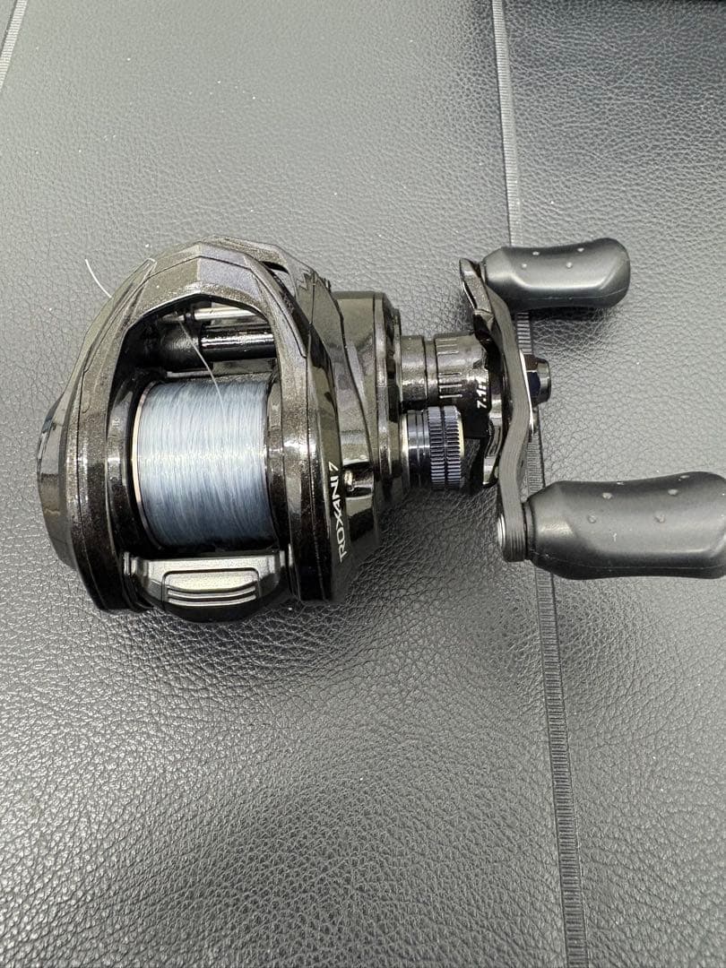 Abu Garcia ROXANI 7 リール