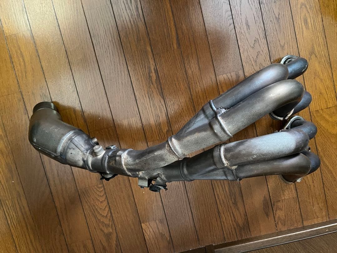 gsxr1000 用マフラー　純正エキパイとセット