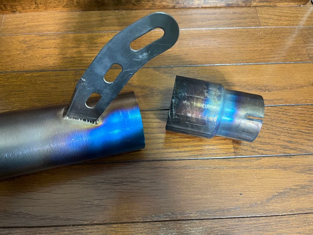 gsxr1000 用マフラー　純正エキパイとセット