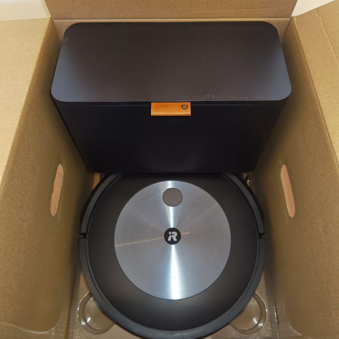 iRobot Roomba j7+ 本体