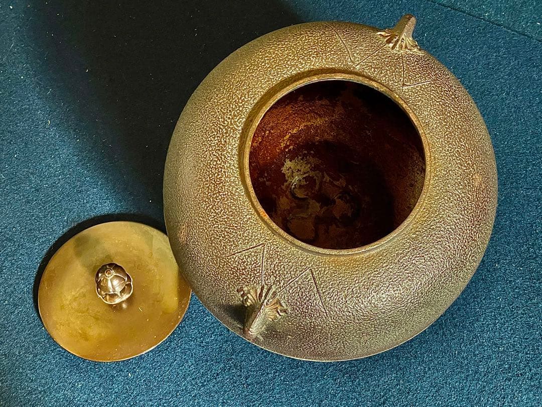 割引‼️「母」 丸釜 海老鐶付 釜師 辰敏 共箱 黄布 炉釜 茶道具 （あ）