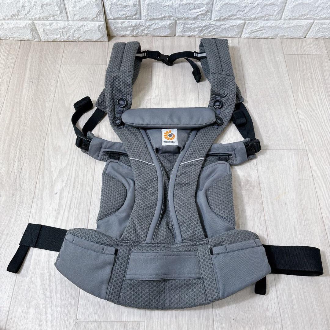 エルゴベビー オムニブリーズ グラファイトグレー 抱っこ紐 ベビーキャリア 人気