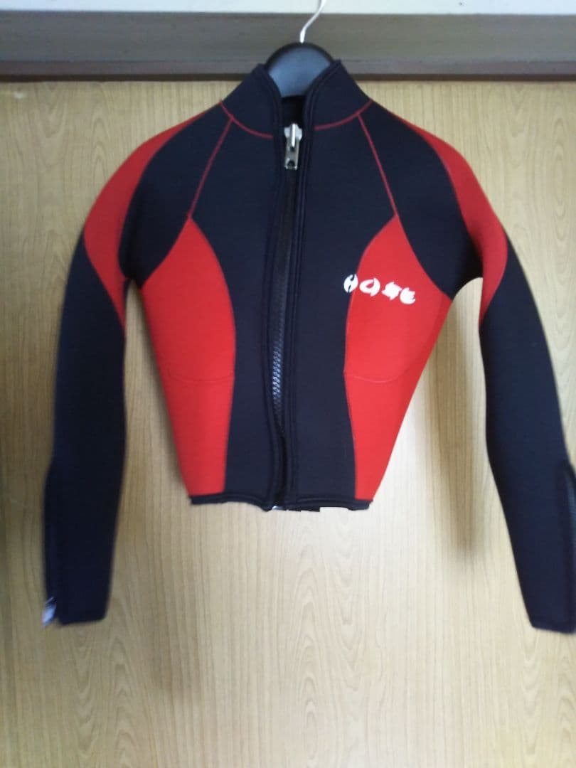 日本製ウエットスーツ　セパレート　女性用Sサイズ