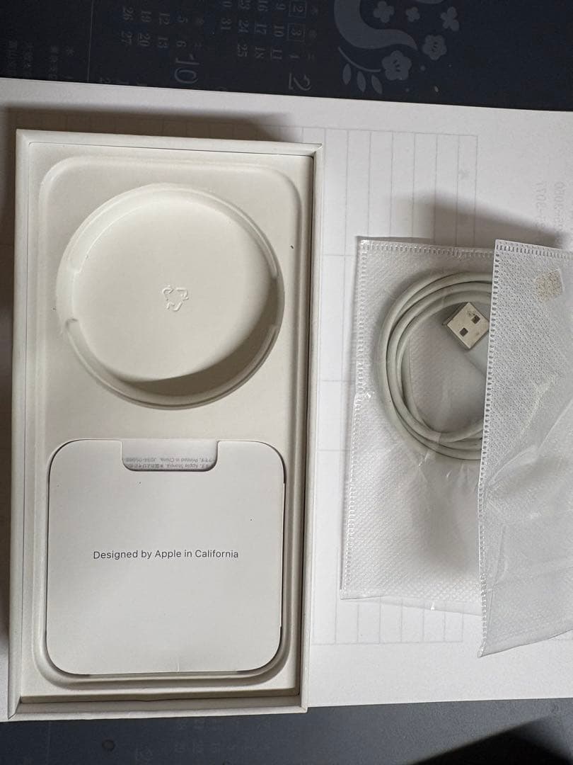 Apple iPhone15ブラック画面にひびあり