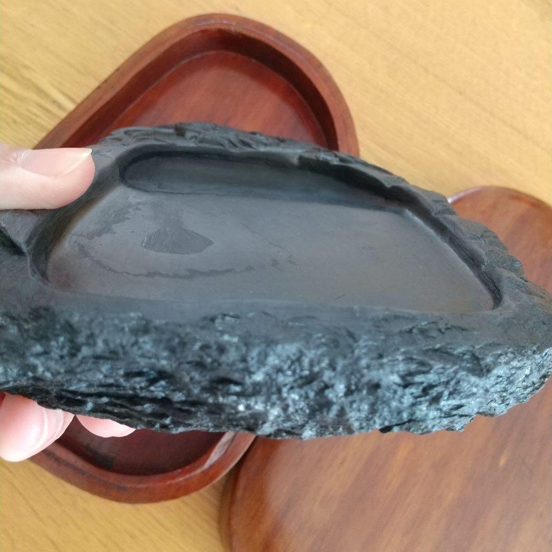 龍の彫刻 硯