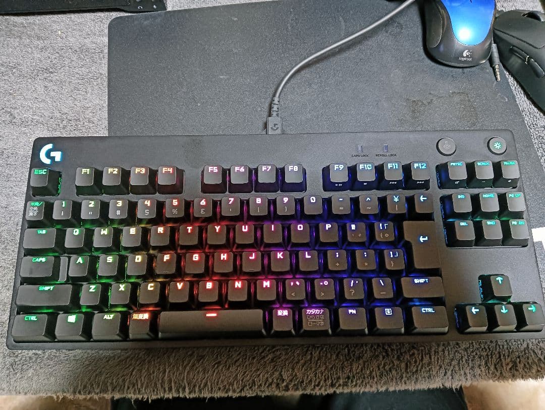 Logitech ゲーミングキーボード