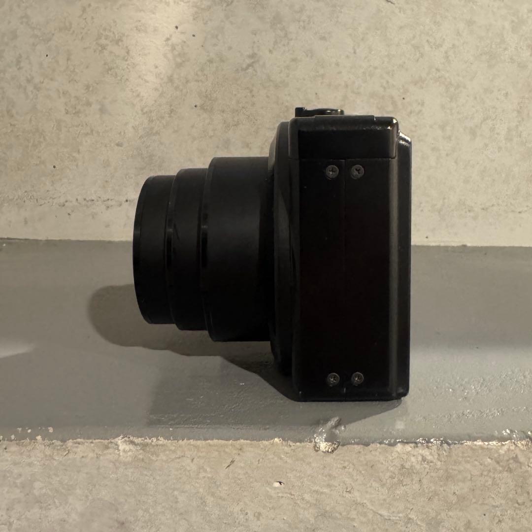 RICOH CX5　コンパクトデジタルカメラ