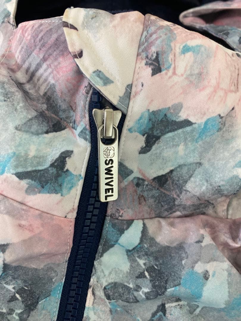 Swivel スウィベル　スキー スノーボード ウェア 上下セット　Mサイズ