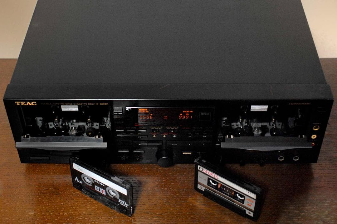 ★TEAC W-6000 ダブルカセットデッキ　♪　NO,1