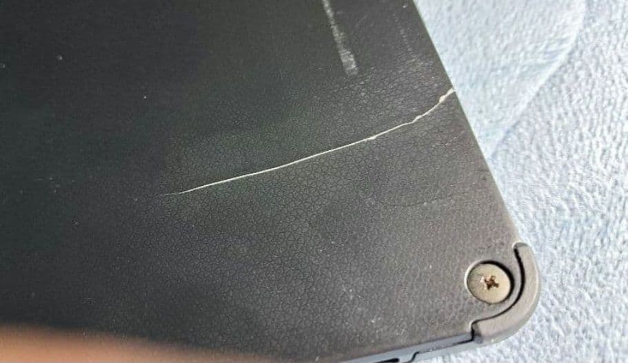 新品 バッテリー、Win11タブレット スタンド付き 本体 7日間保証13.3