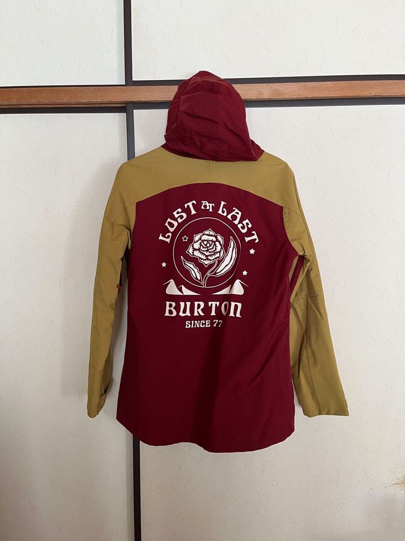 BURTON スノボウェア ジャケット Sサイズ 赤/黄