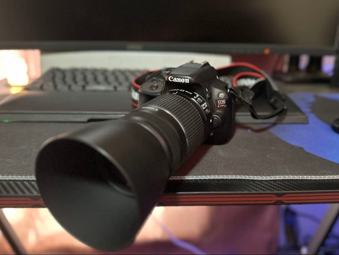 【Canon】EOS Kiss X7 ダブルズームキット ＋ 付属品多数