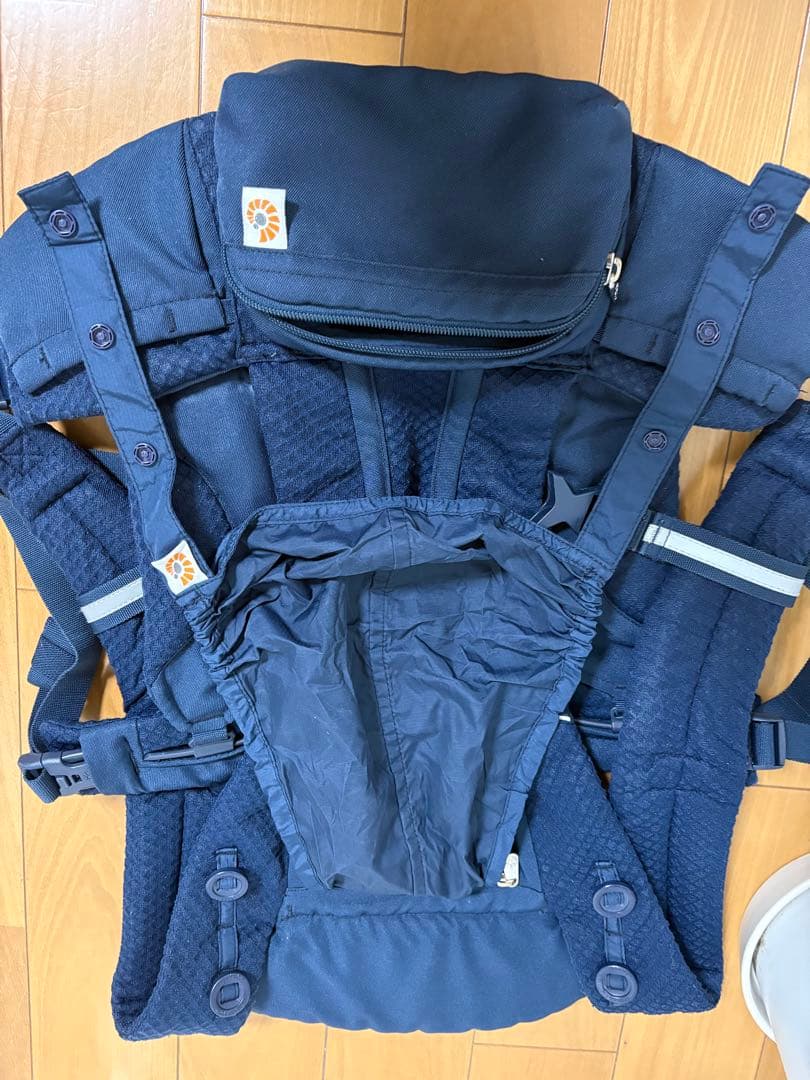【送料無料】正規品　エルゴベビー　オムニブリーズ　抱っこ紐　メッシュ　ネイビー