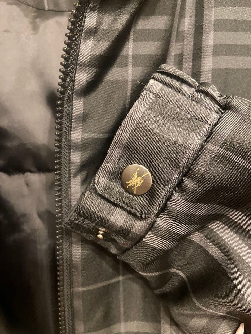 バーバリー　ダウンジャケット　L