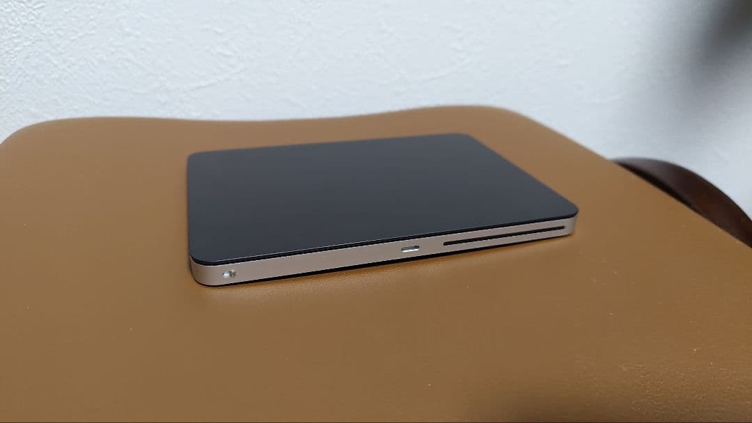 Magic Trackpad 黒 lightning
