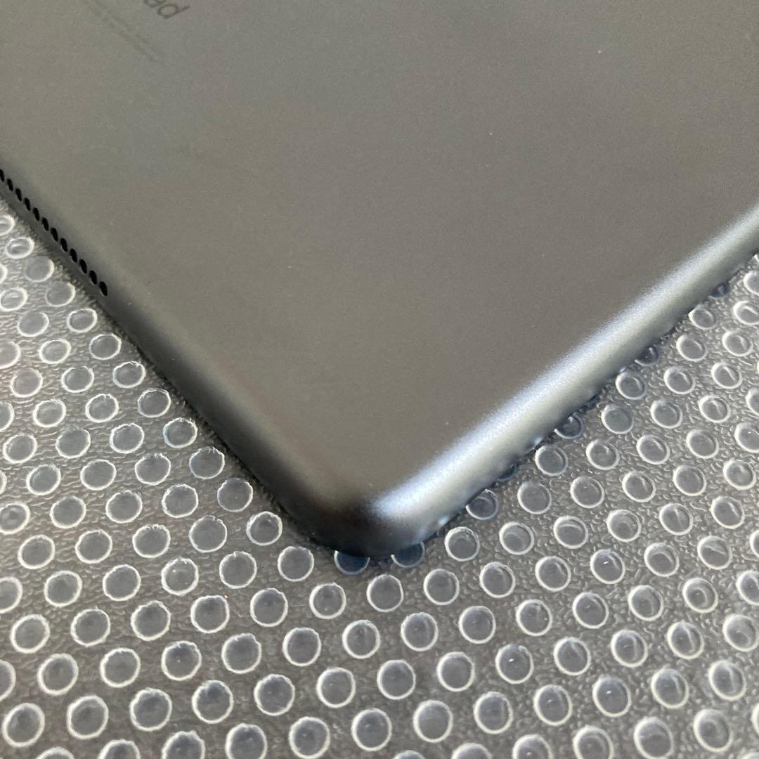 3015【早い者勝ち】iPad7 第7世代 32GB WIFIモデル☆