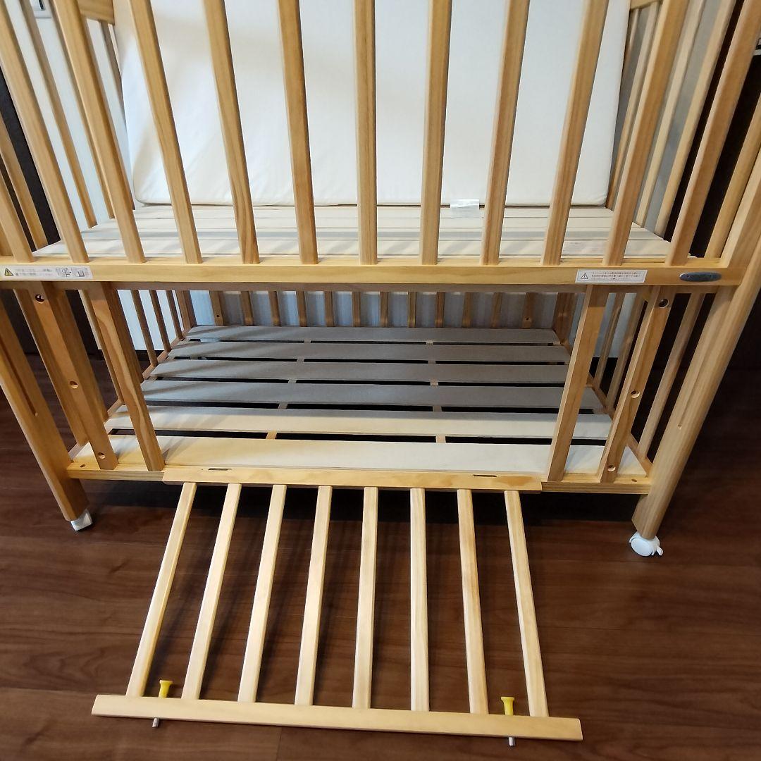 【美品】アネシス　ベビーベッド