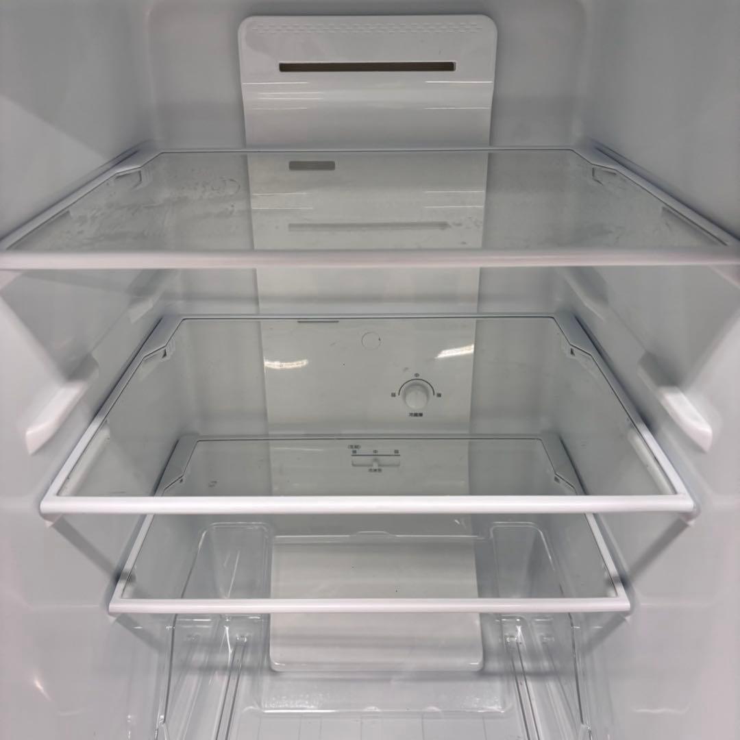 629 関東　格安　半年保証　冷蔵庫　小型　一人暮らし　200L弱 洗濯機も有り