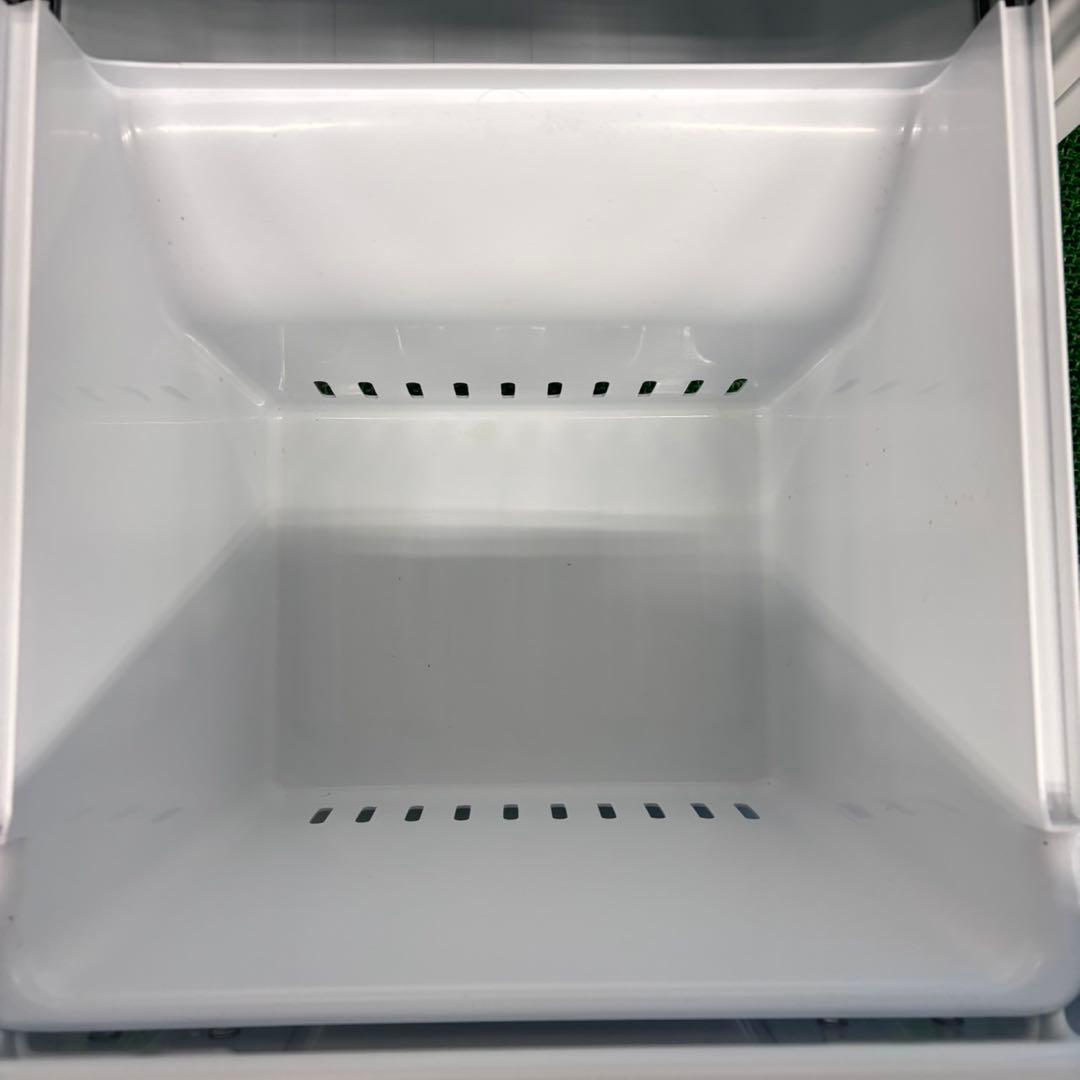 629 関東　格安　半年保証　冷蔵庫　小型　一人暮らし　200L弱 洗濯機も有り