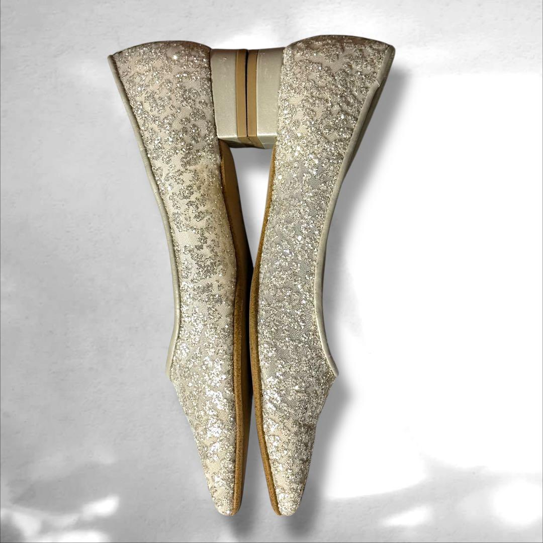 DIANA グリッターチュール　ロングノーズフラットシューズ　プラチナ　23.5