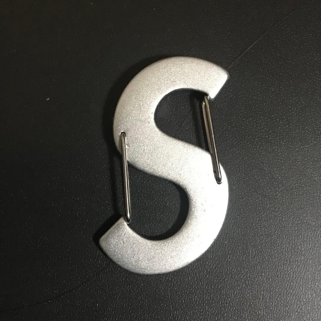 小物 Supreme 21AW S Logo Keychain Nite ize