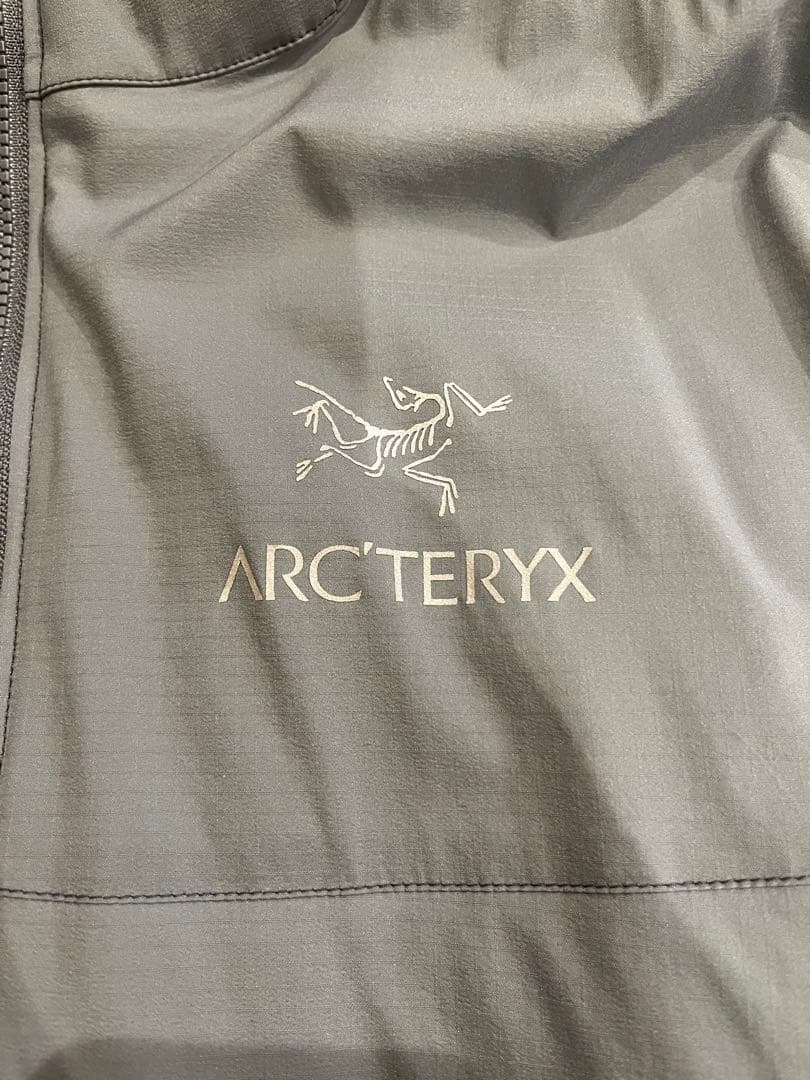 タグ付き未使用品 アークテリクス アトムAR フーディー ビームス別注 Atom