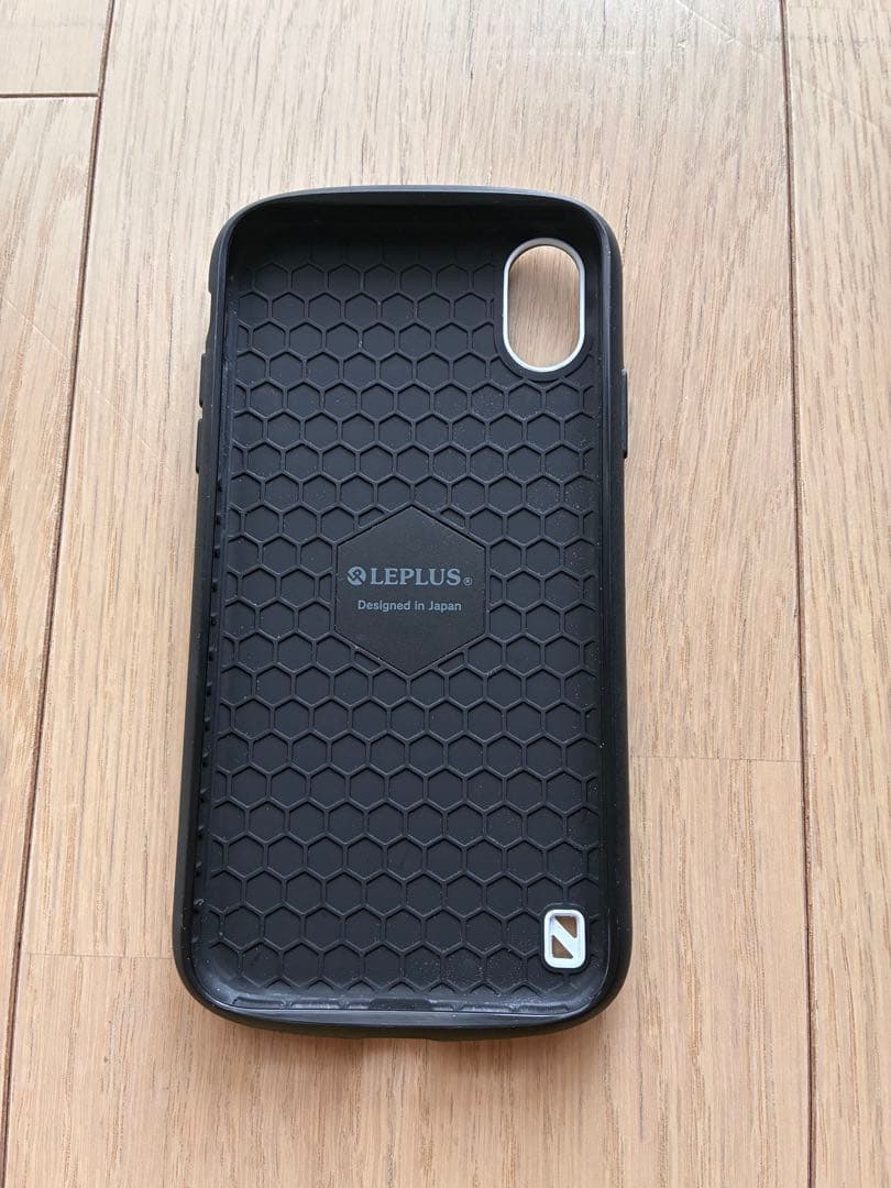 iPhone XR64GB コーラル　カバー、箱有り