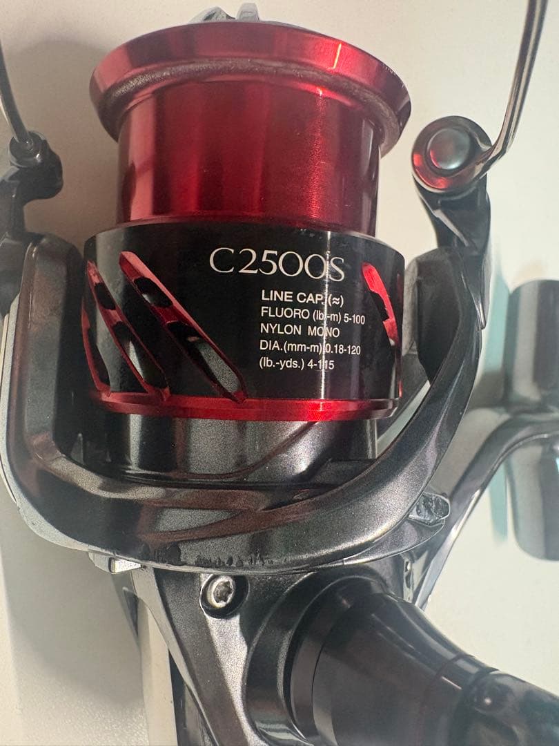 Shimano C2500S スピニングリール