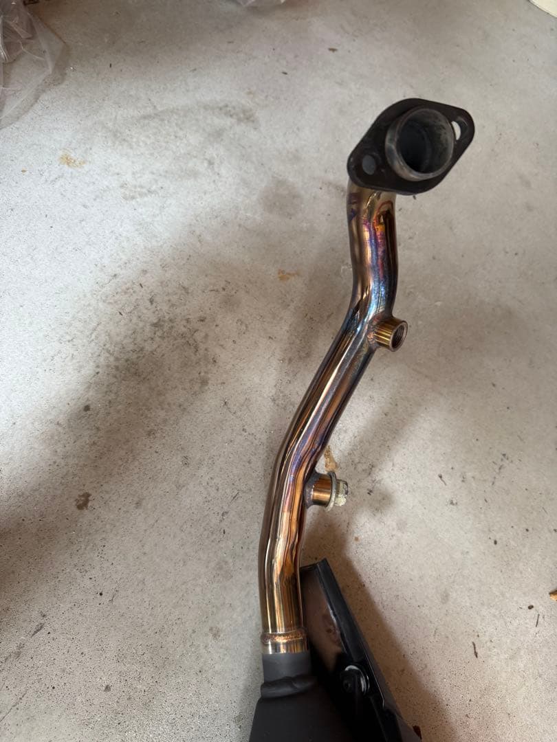 シグナスX 4型　5型　200ccオーバー　隔壁マフラー