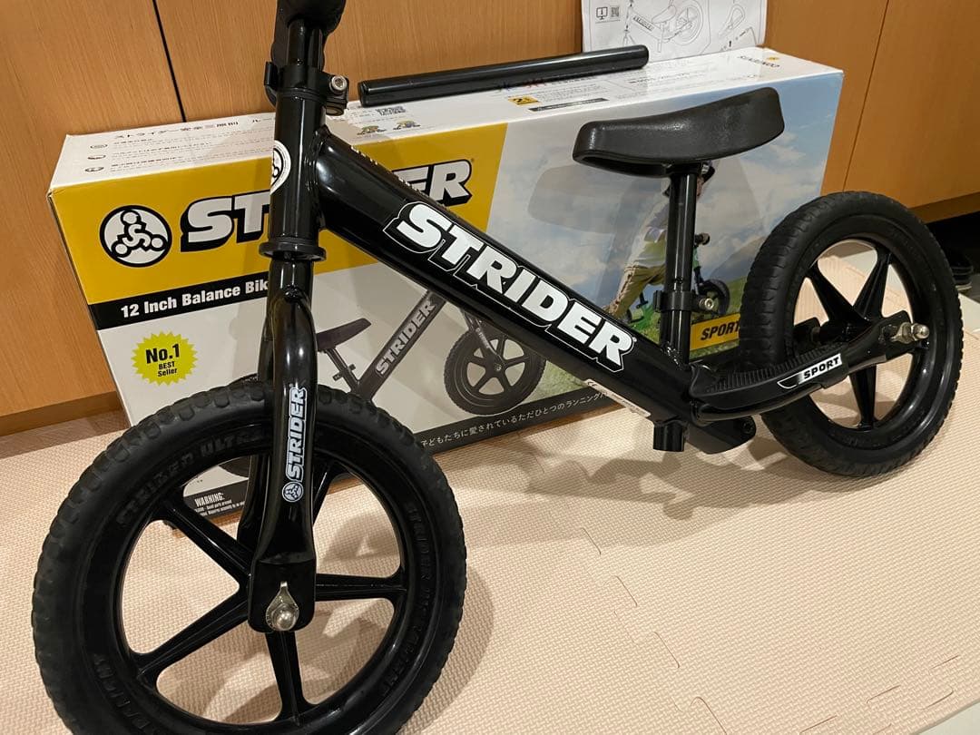 日本正規品　STRIDER ストライダー SPORT12 ブラック 黒