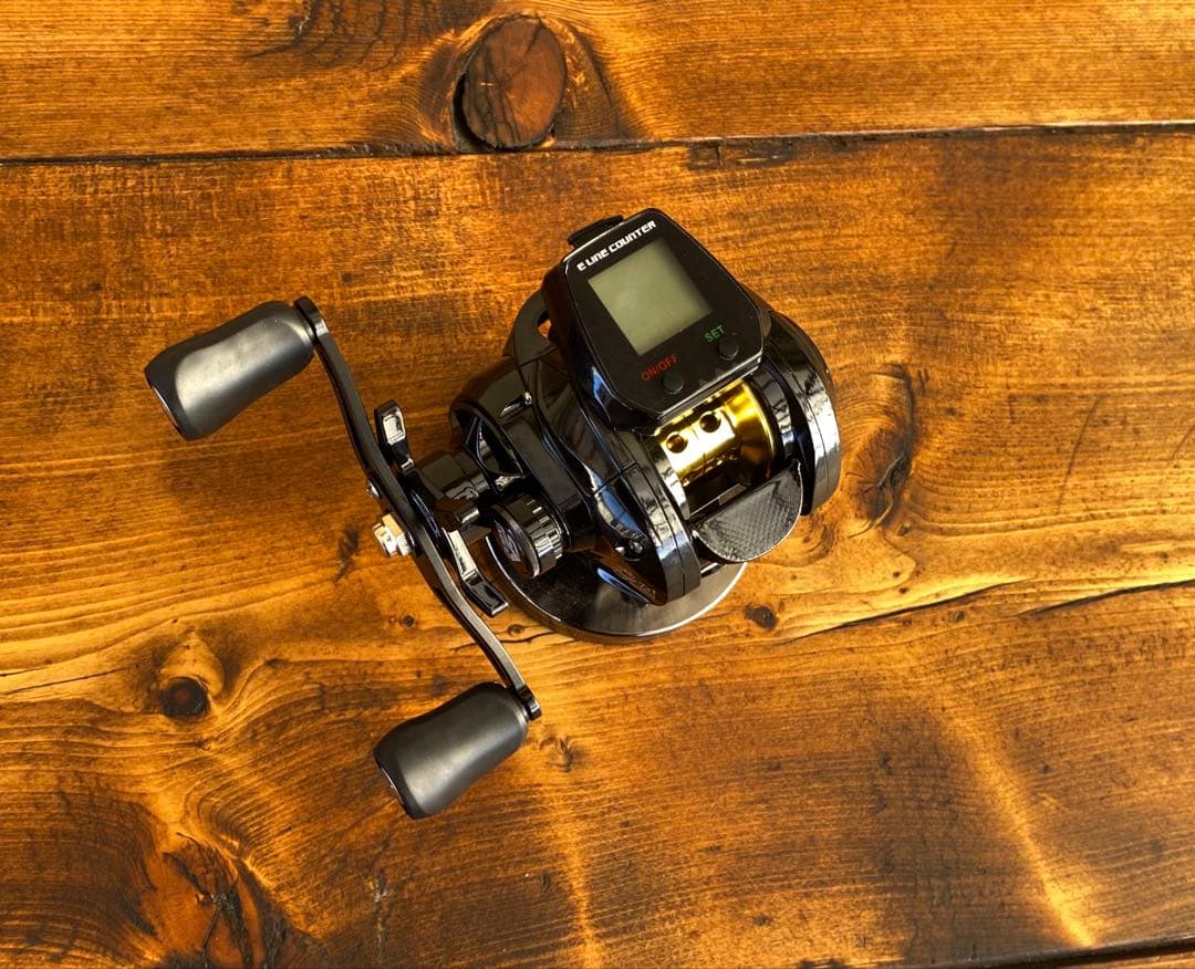 ジギング　イカメタル　 デジタルカウンター付きリール　レフトハンドル　オフショア