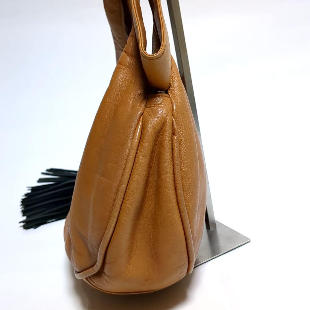 ✨ヴィヴィアンウエストウッド✨ホーボー ビッグオーブ ハンドバッグ タッセル