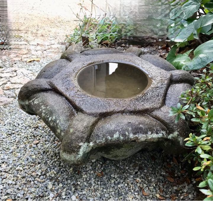 見立て水鉢・笠型