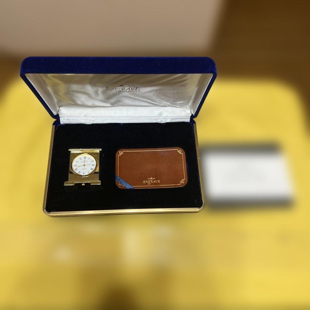 ENGRAVE ゴールドメタル 置時計　(純金メッキ) 140g