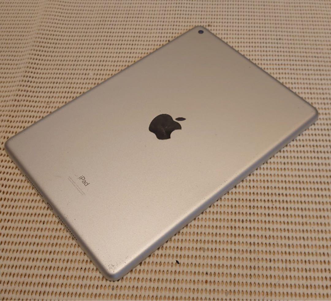 完動品iPad第9世代(A2602)本体64GBシルバー送料込2KFJK