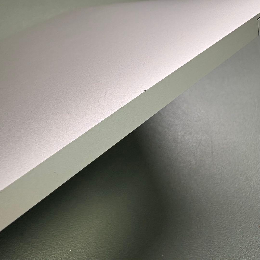 MacBook Air 13インチ M1(メモリ8GB/SSD256GB)