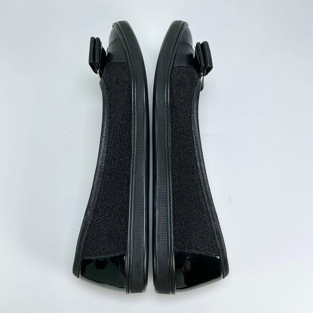 SALVATORE FERRAGAMO　フラットシューズ　ヴァラリボン　エナメル