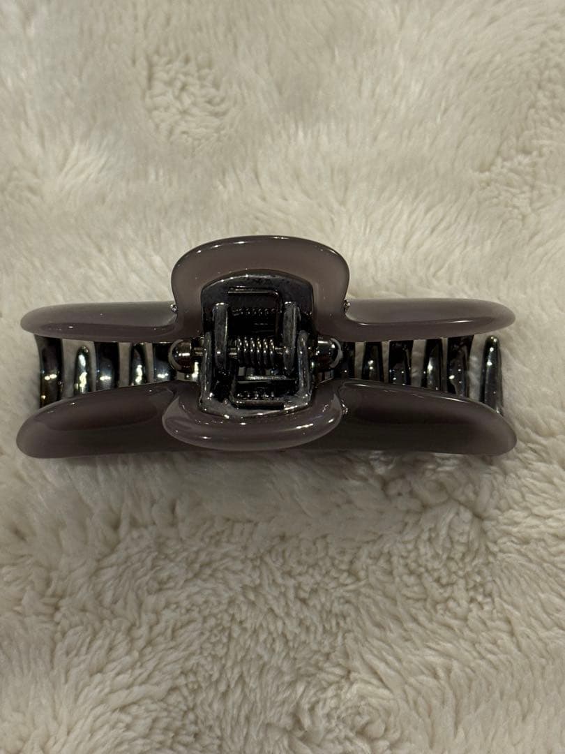 accaラインストーン付ヘアクリップ