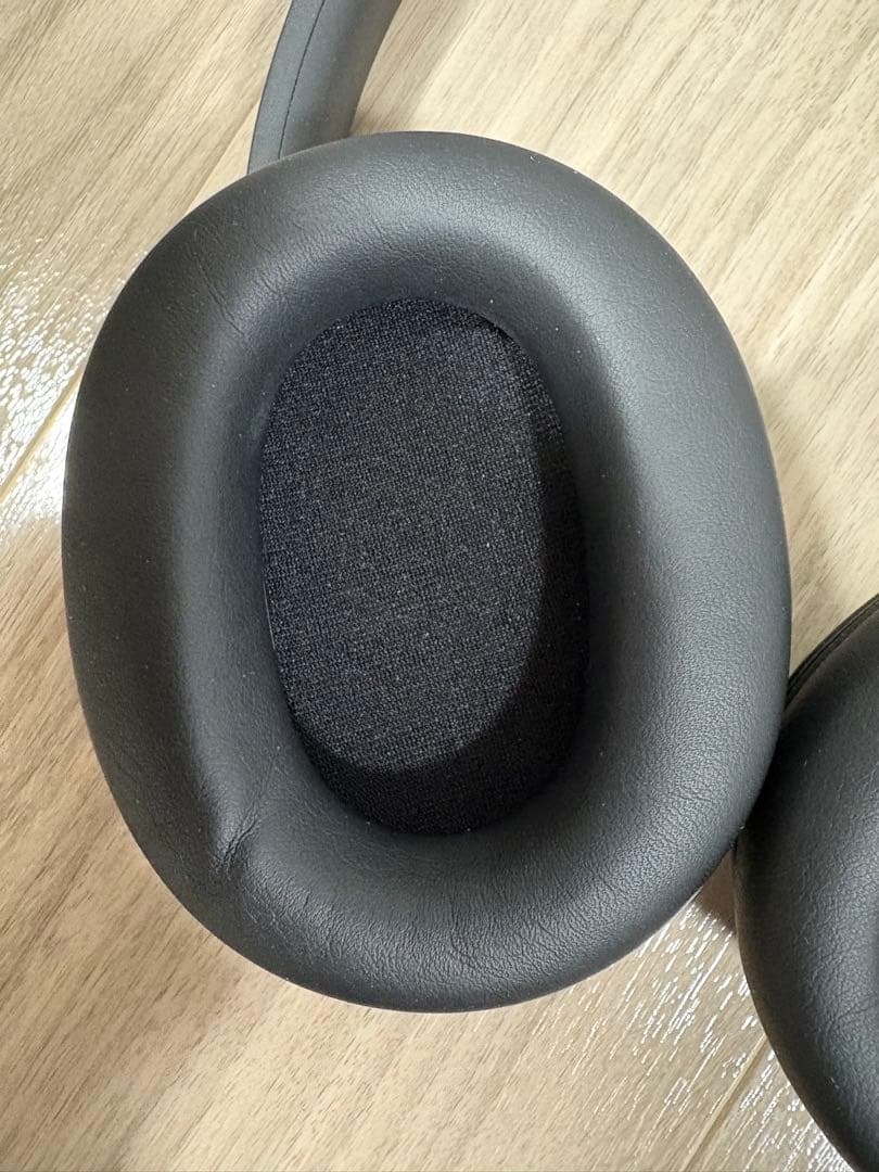 SONY WH-CH720N ワイヤレスヘッドホン　1日のみ使用　25年4月購入