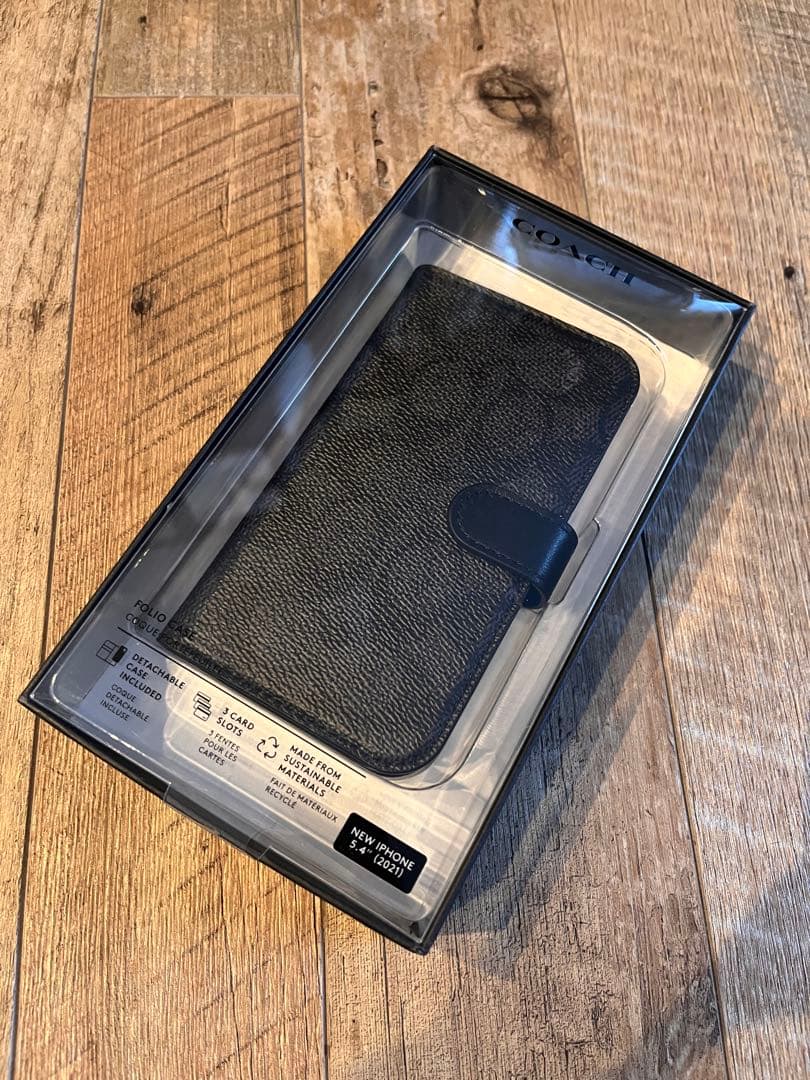 新品　COACH iPhone13 手帳型カバー シグネチャー　コーチ　ブラック