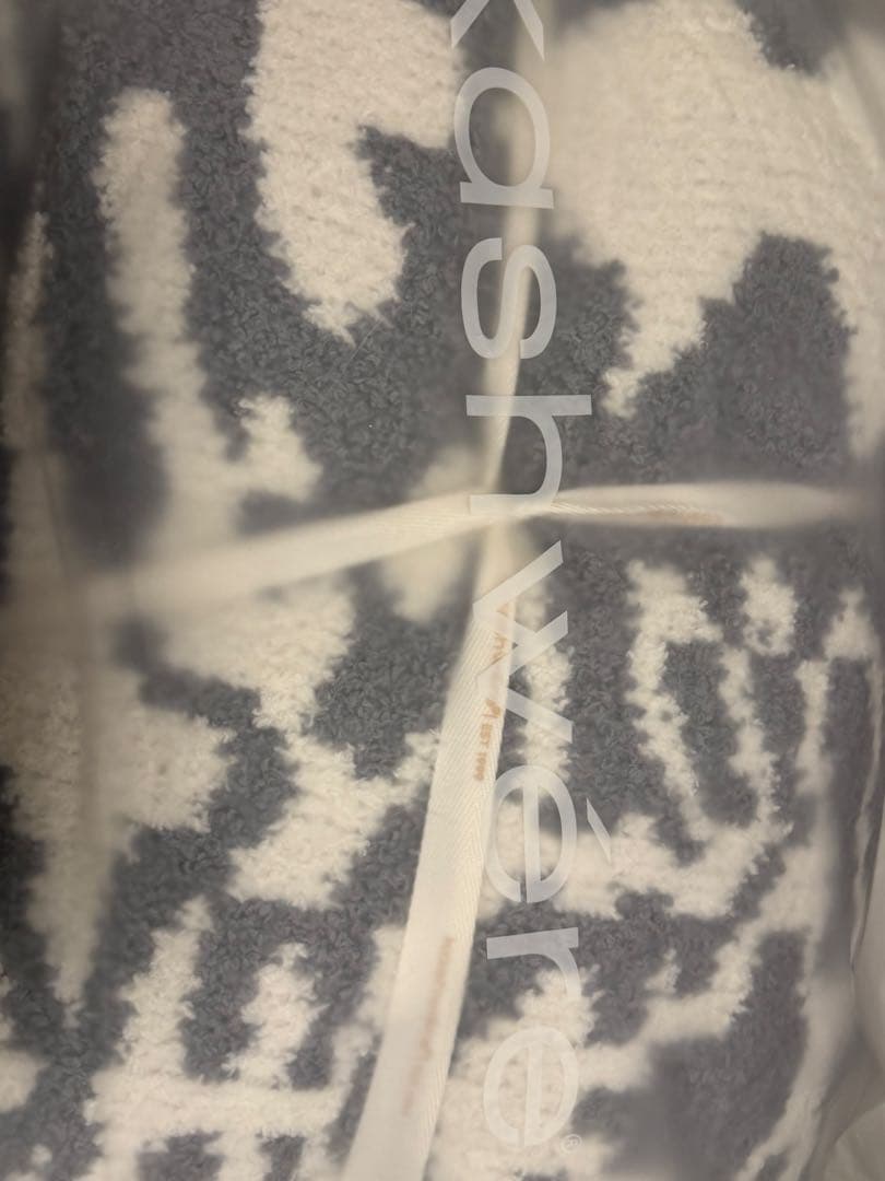 ネコ出品