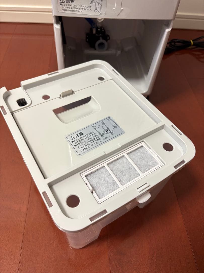 C.NET 水冷風扇　2025年製（CRA108WH）