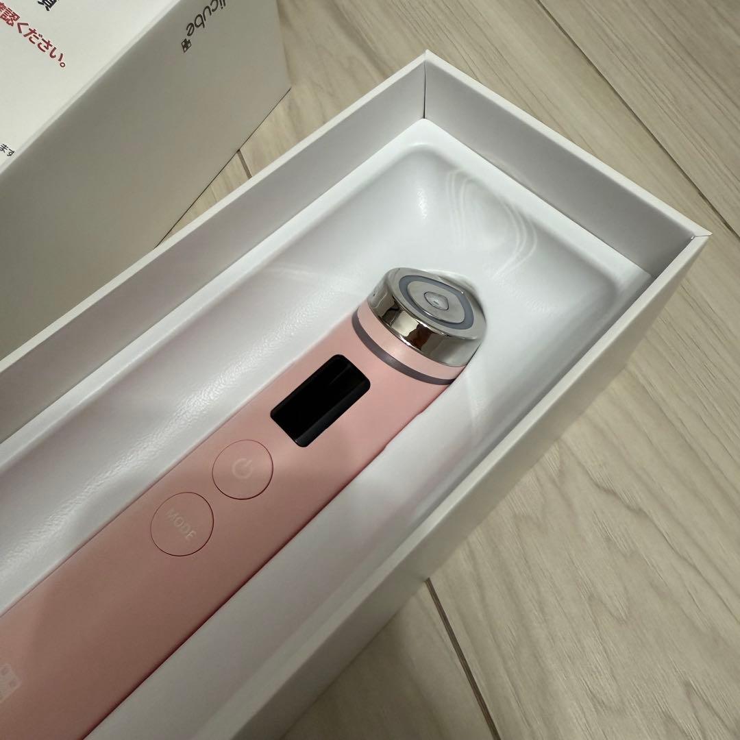 メディキューブ BOOSTER PRO 美顔器 ピンク