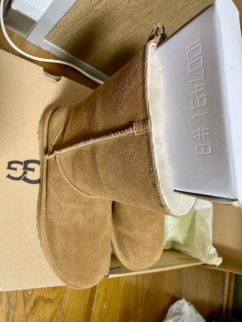 Riakku です。新品UGG ムートンブーツ クラシック ショート