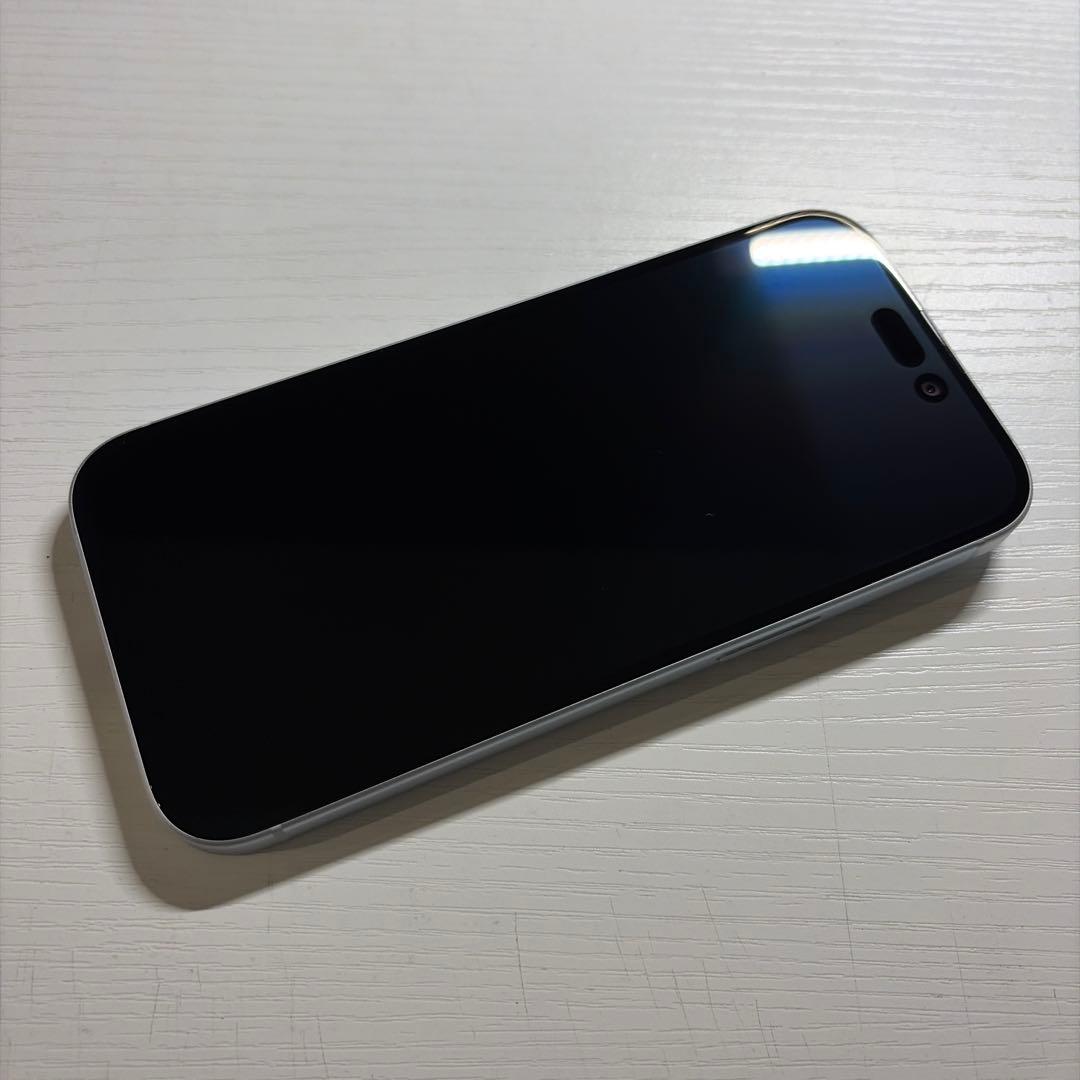 iPhone 15 128GB ブルー SIMフリー 極美品